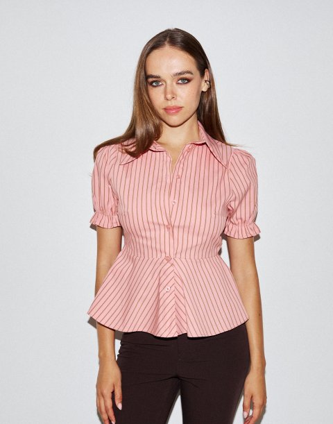 Shirt with puff sleeves