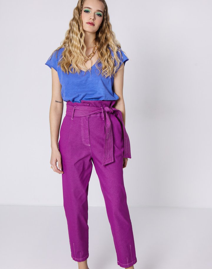 Trousers with belt