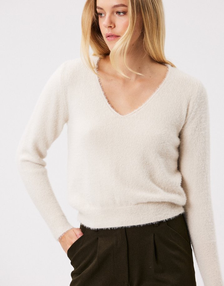 Metallic thread sweater