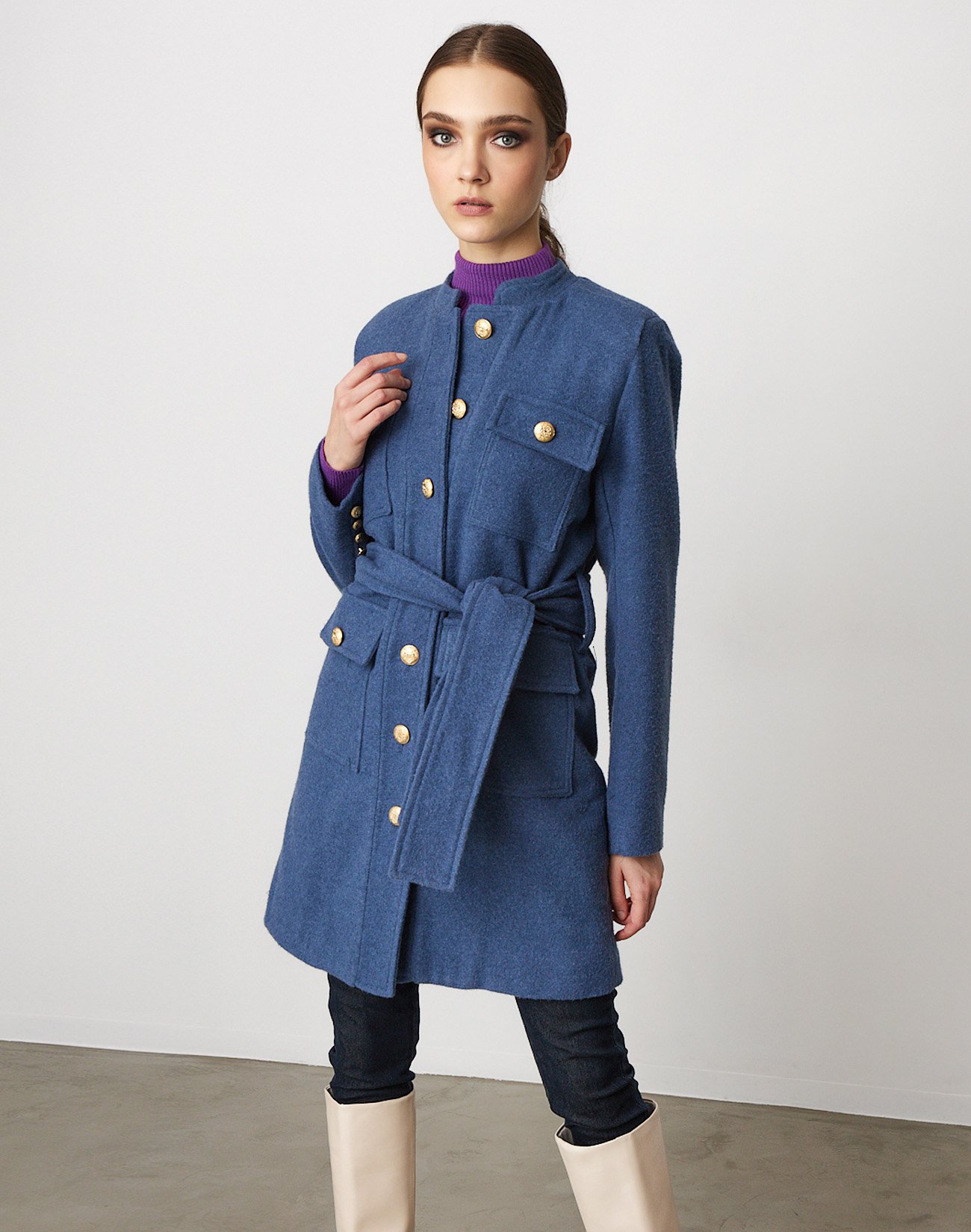Coat with golden buttons