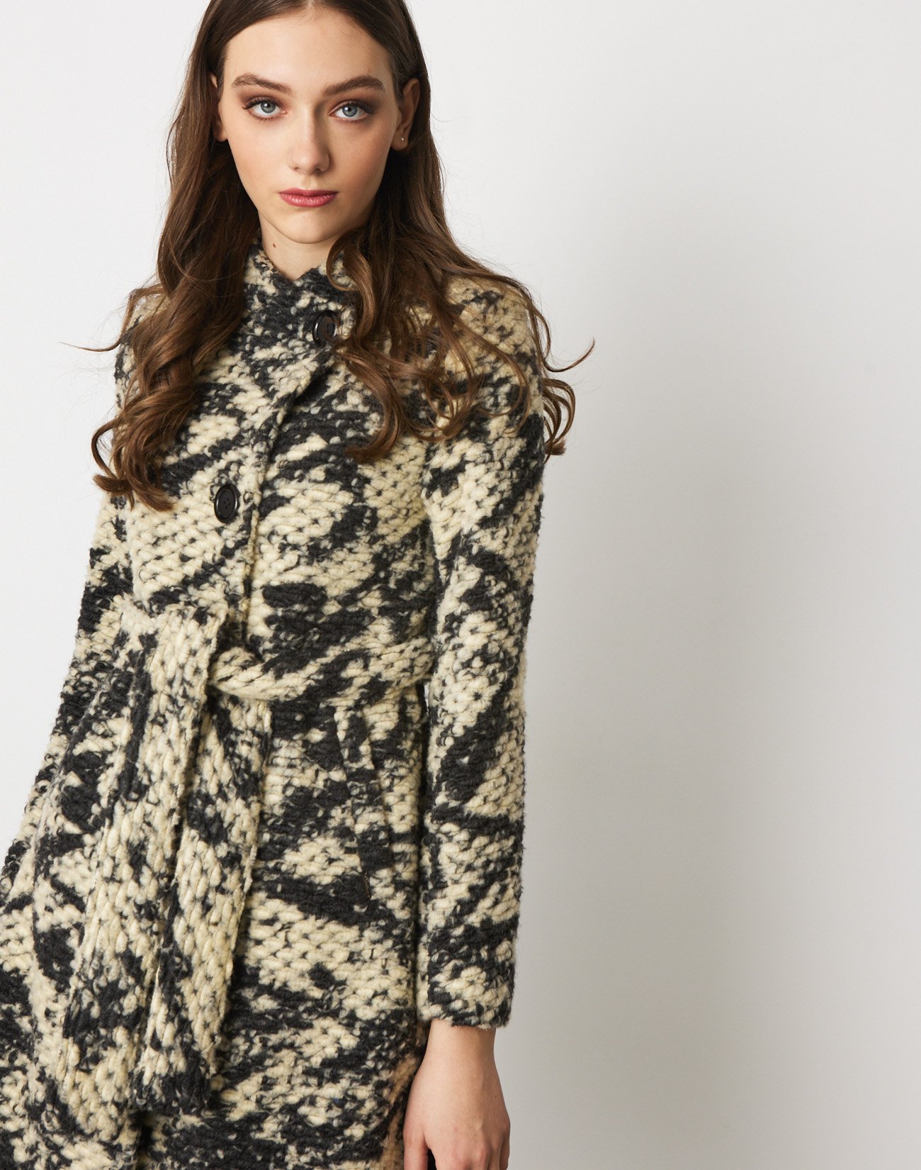 Printed coat with belt