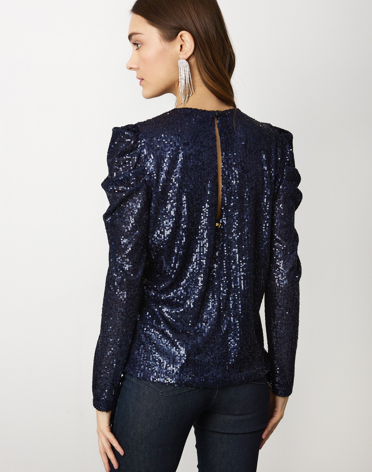 Sequinned top with puff sleeves