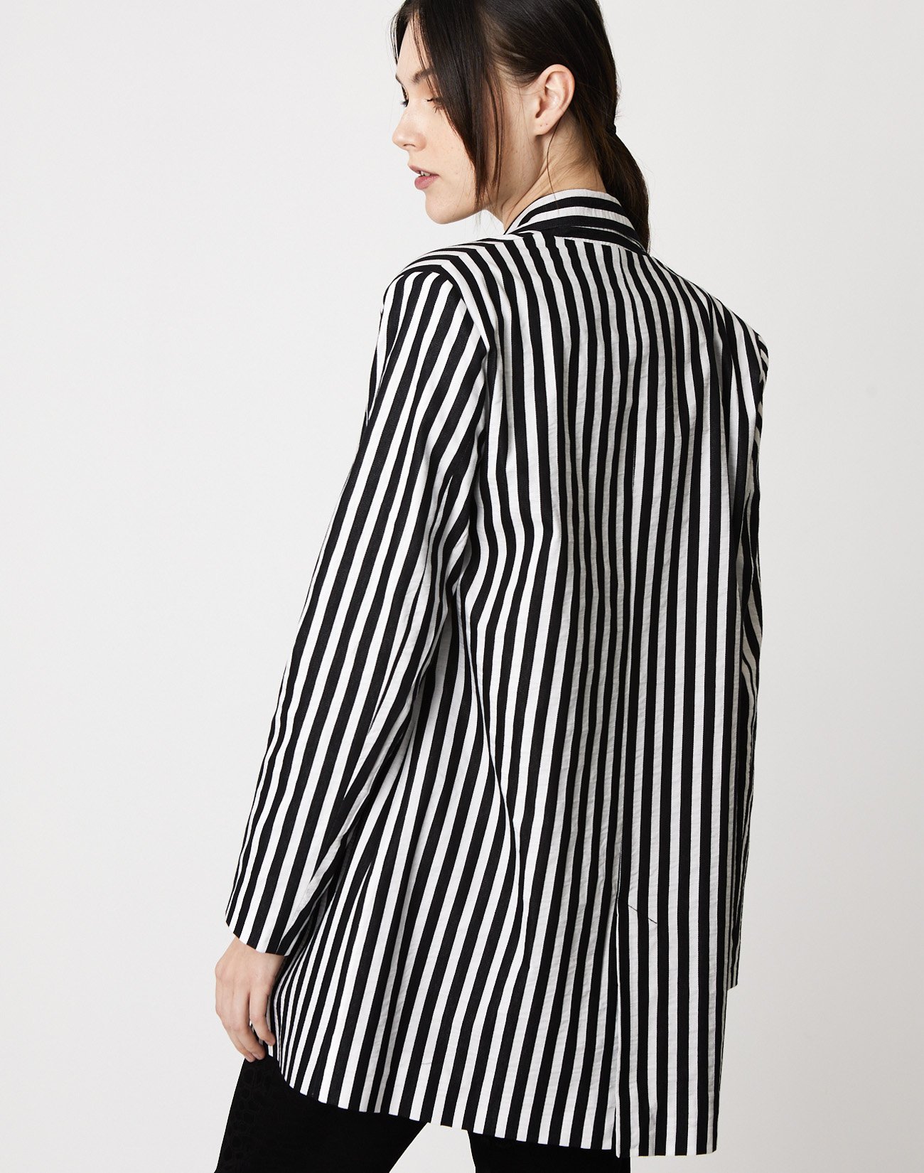 Sraight striped blazer
