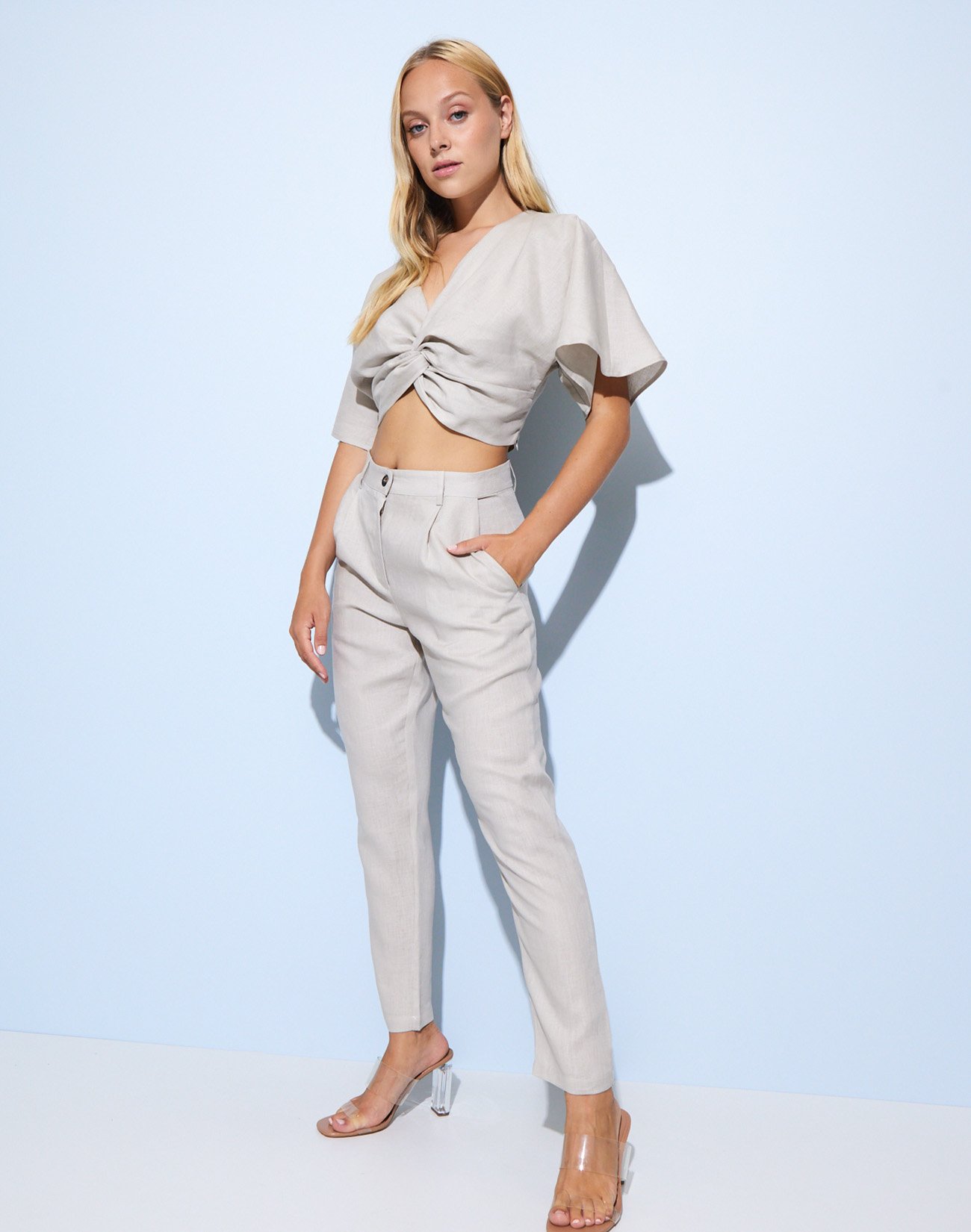 Linen trousers with pleating detail
