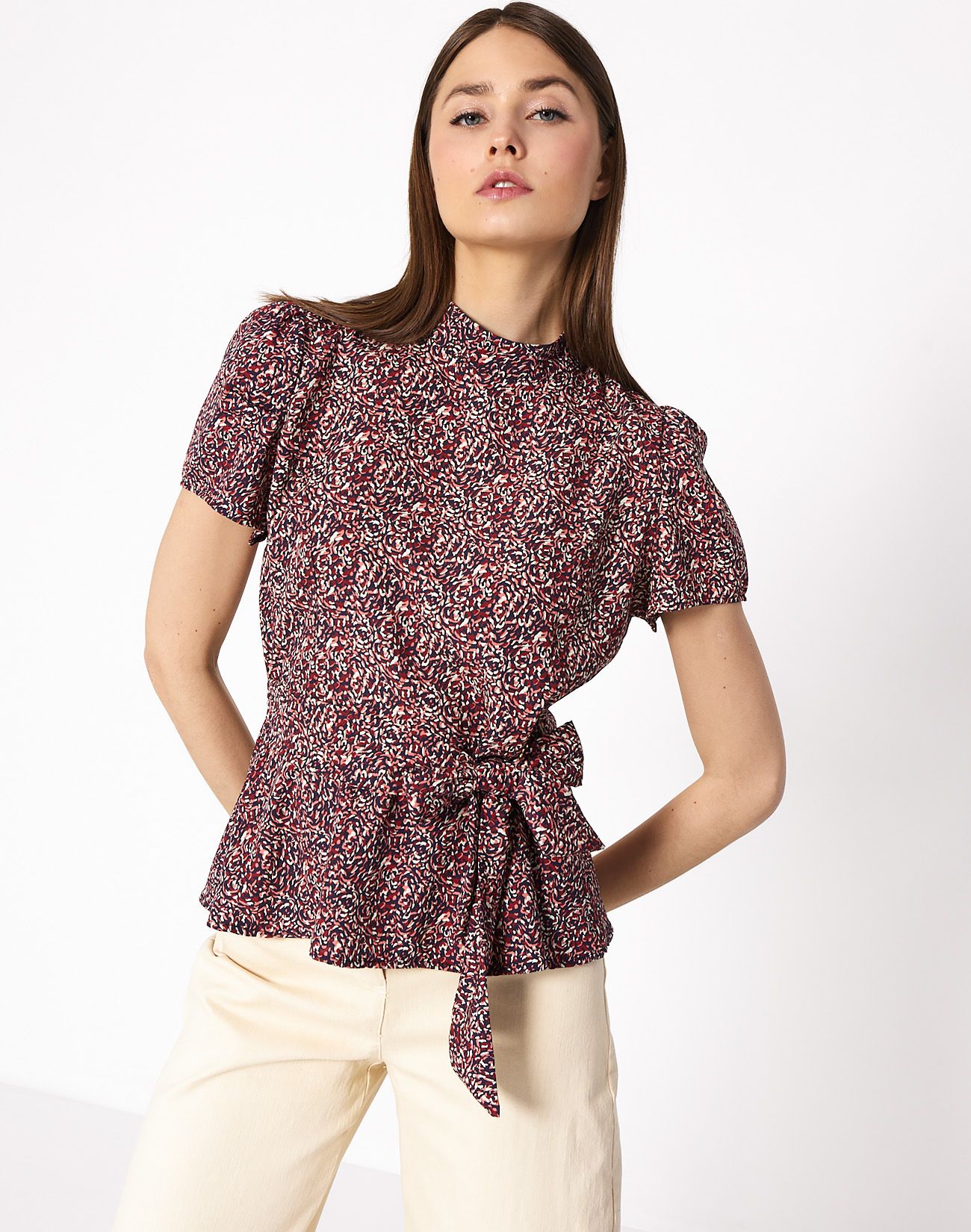 Printed top with tie