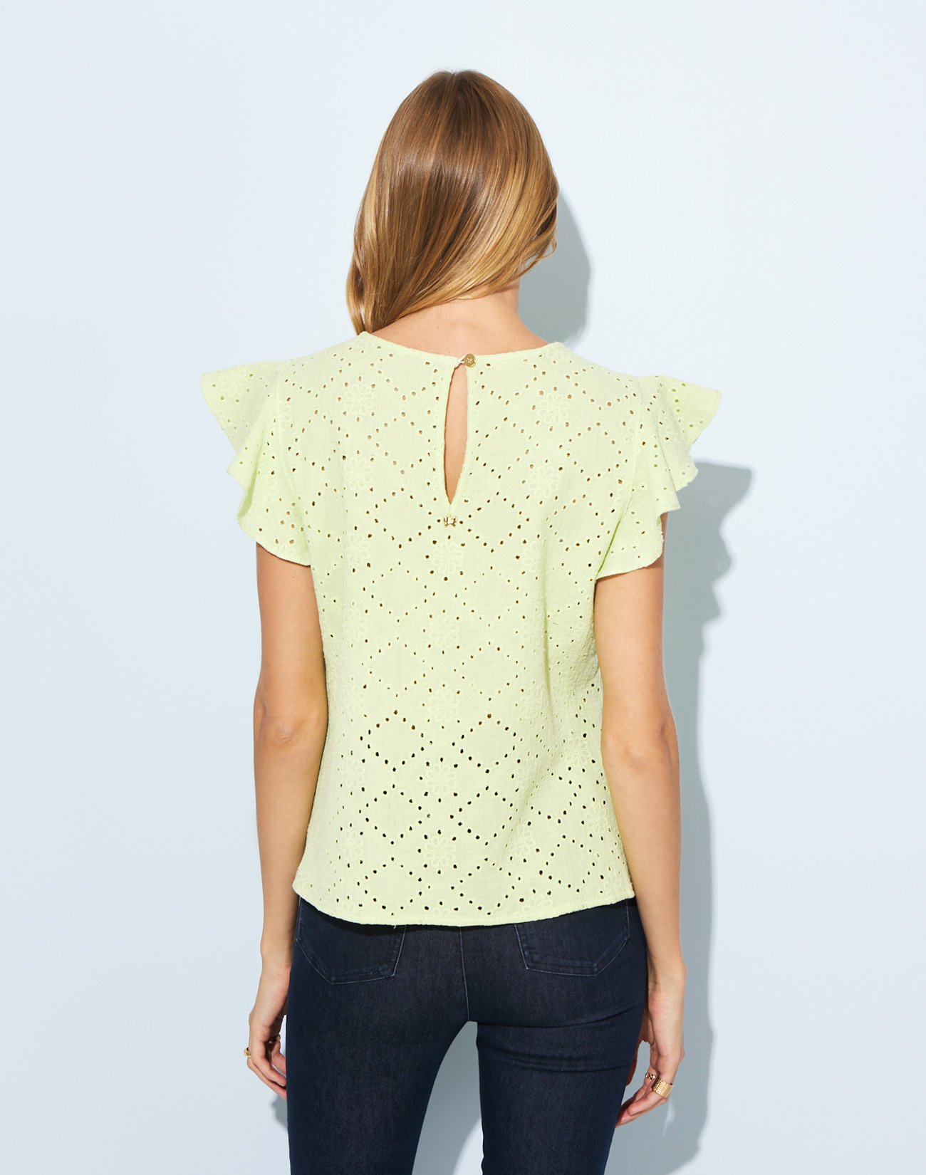 Broderie top