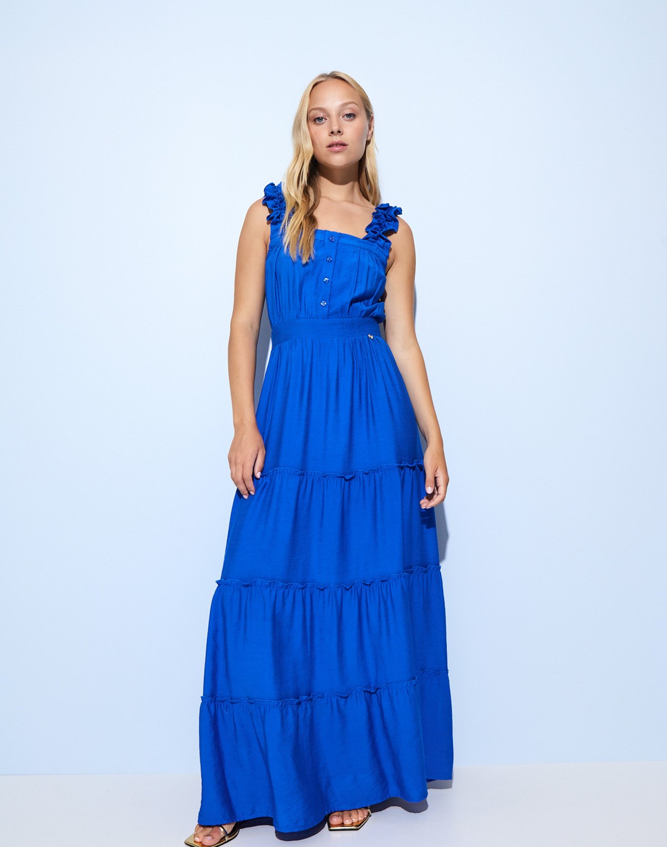 Maxi dress with bow