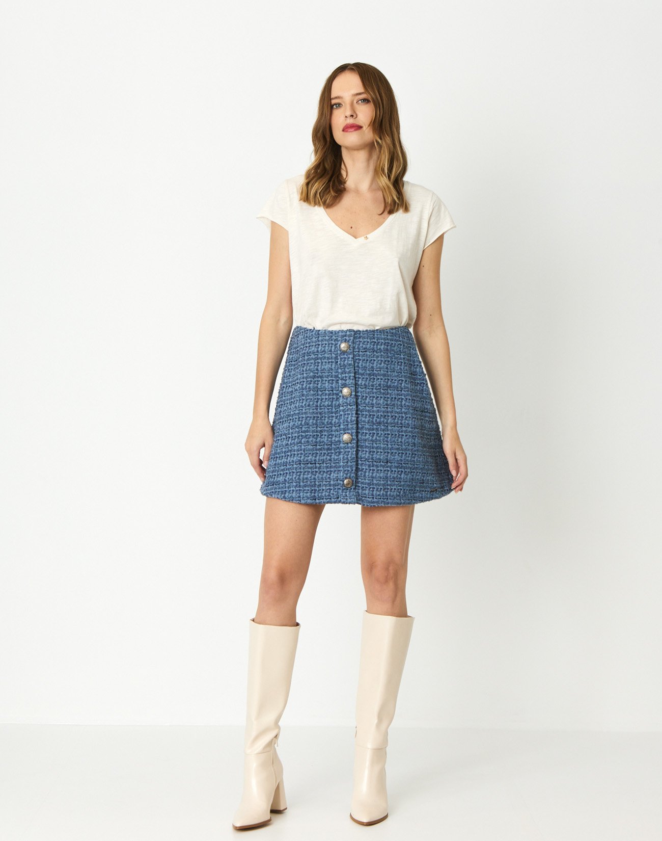 Textured mini skirt