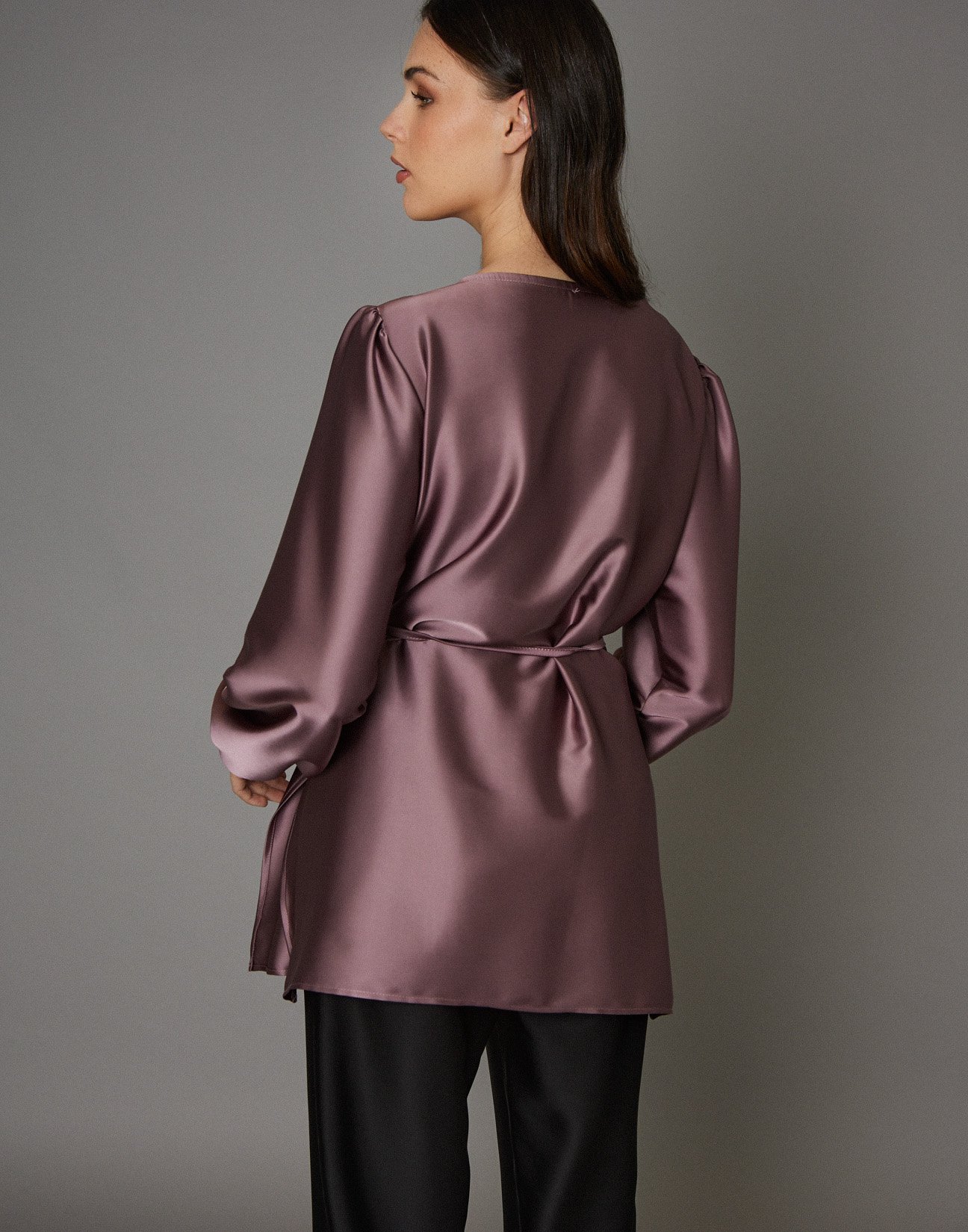 Satin blouse with lace