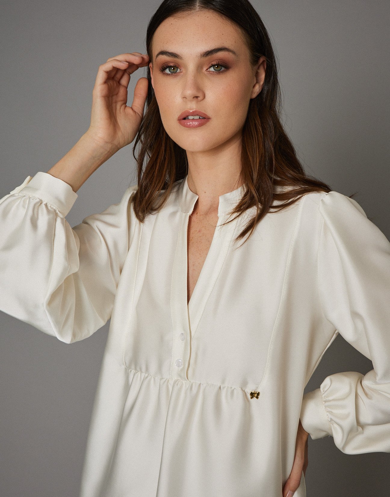 Satin blouse with buttons