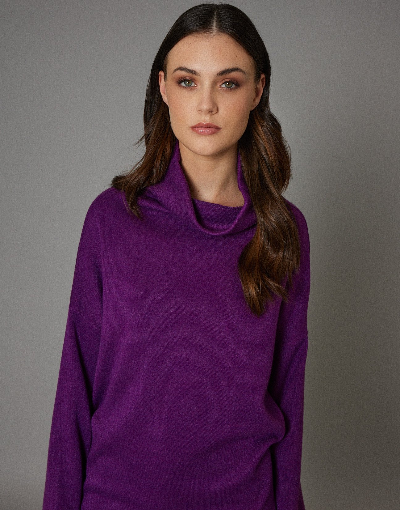 Sweater with wide sleeves