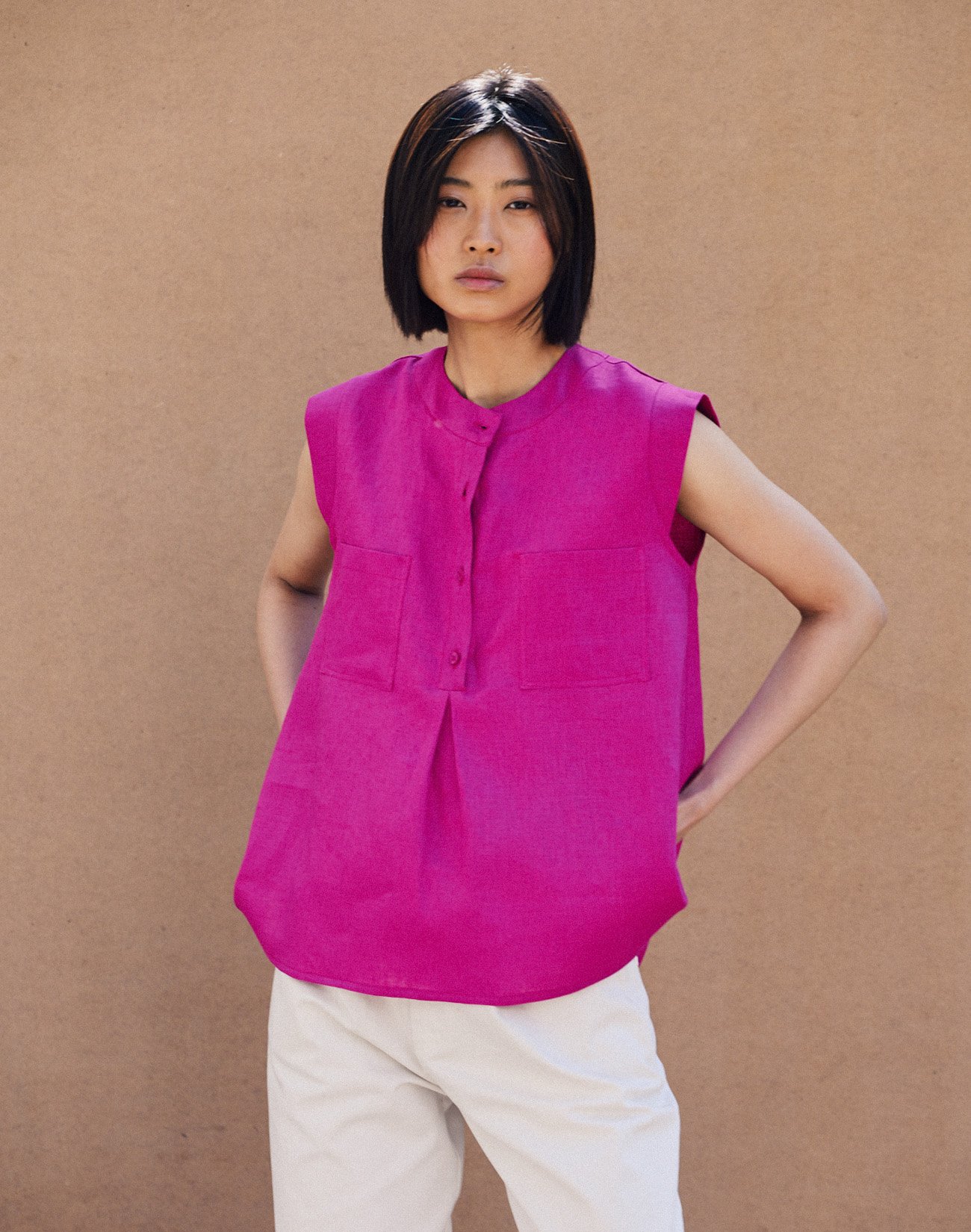 Asymmetric linen shirt with pockets