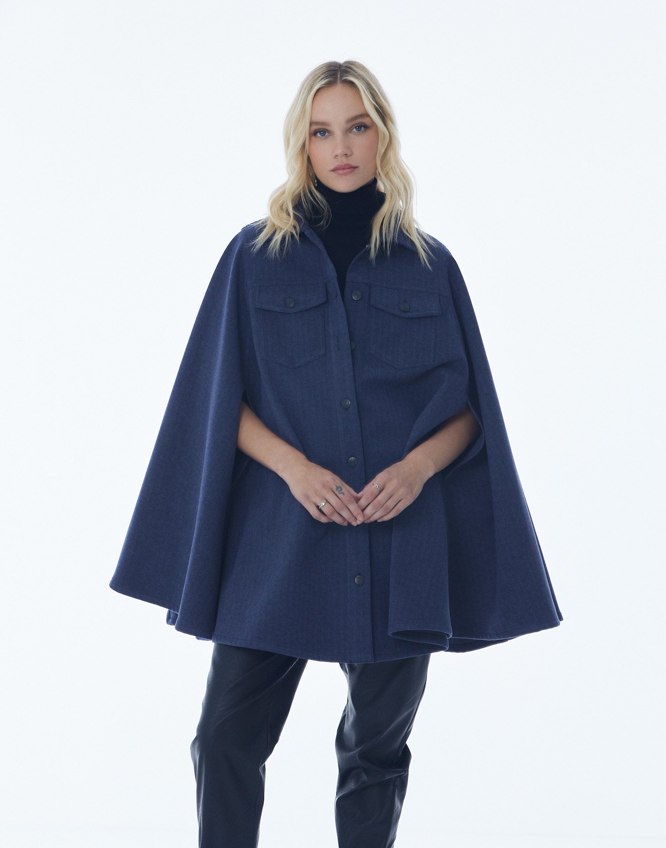 Cape with pockets