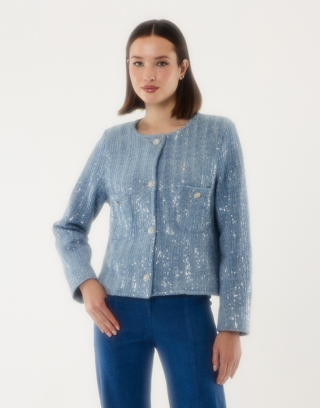 Short cardigan with sequins