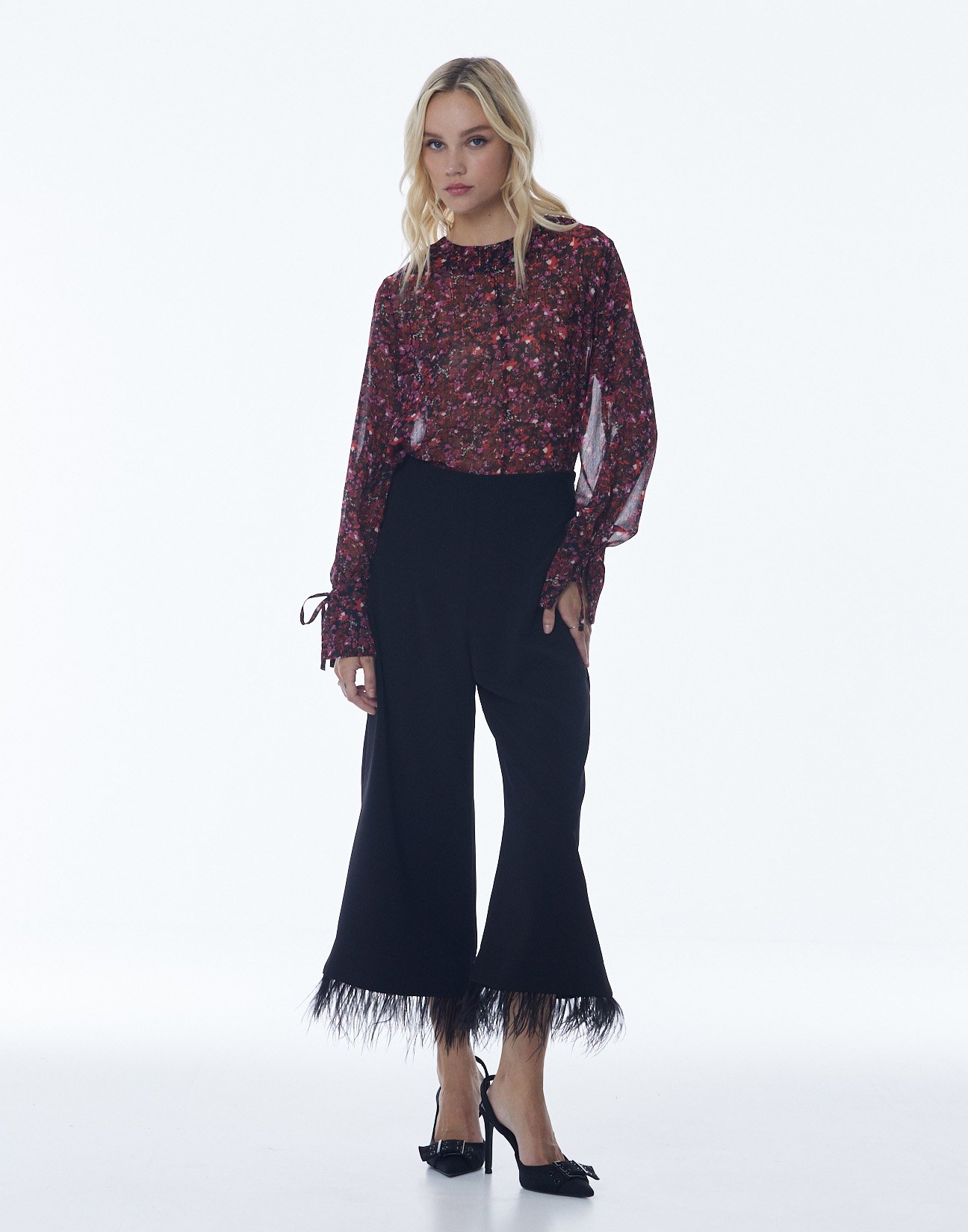 Culotte with feather