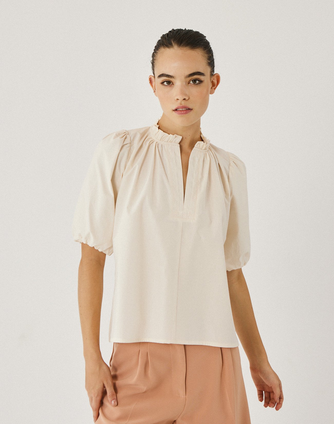 Poplin top with lace