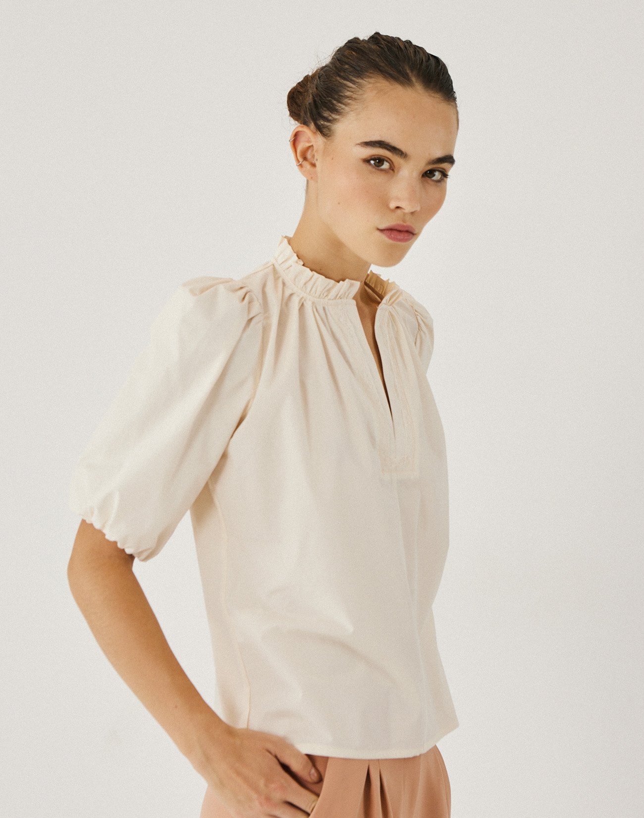 Poplin top with lace
