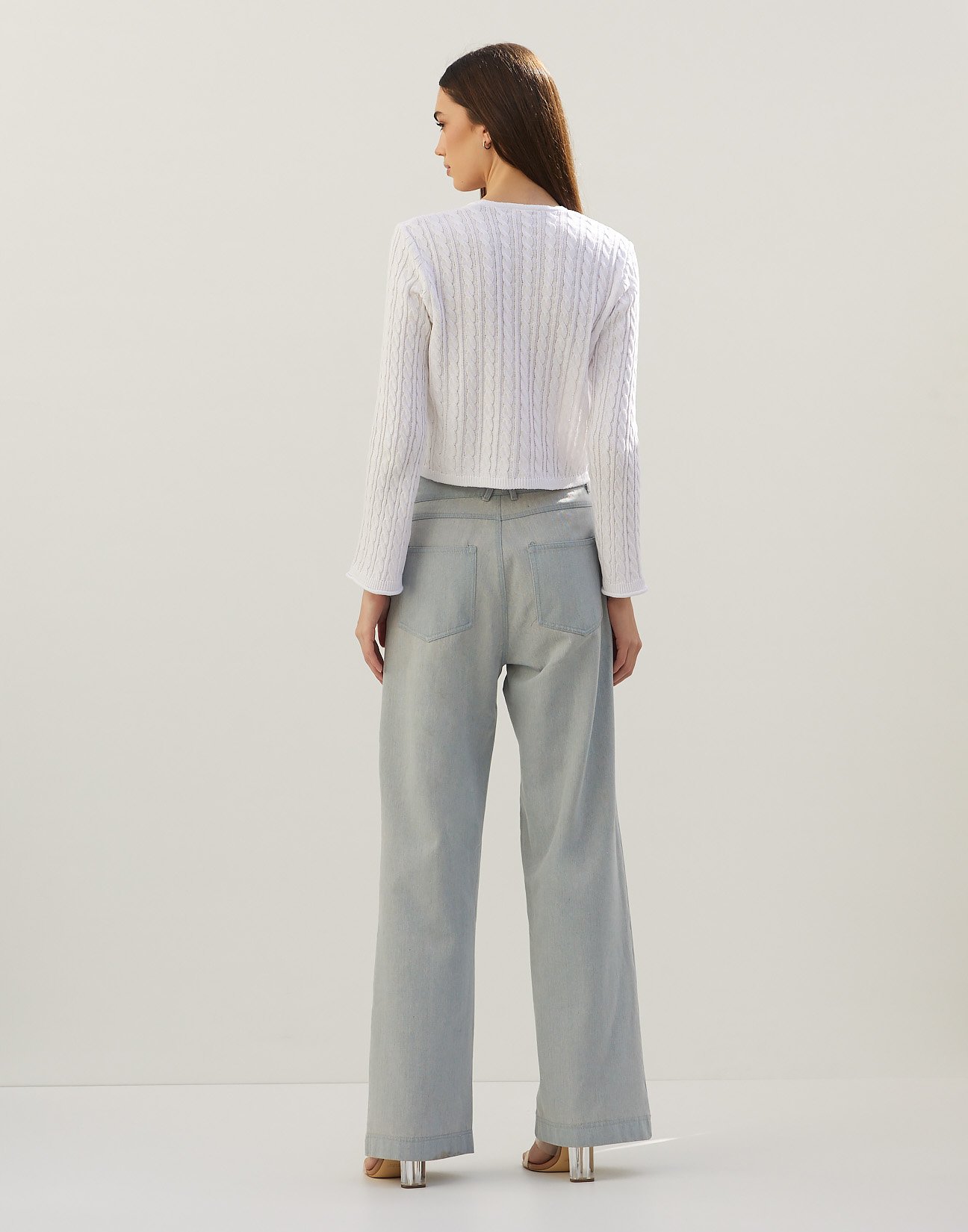 Pleated jeans