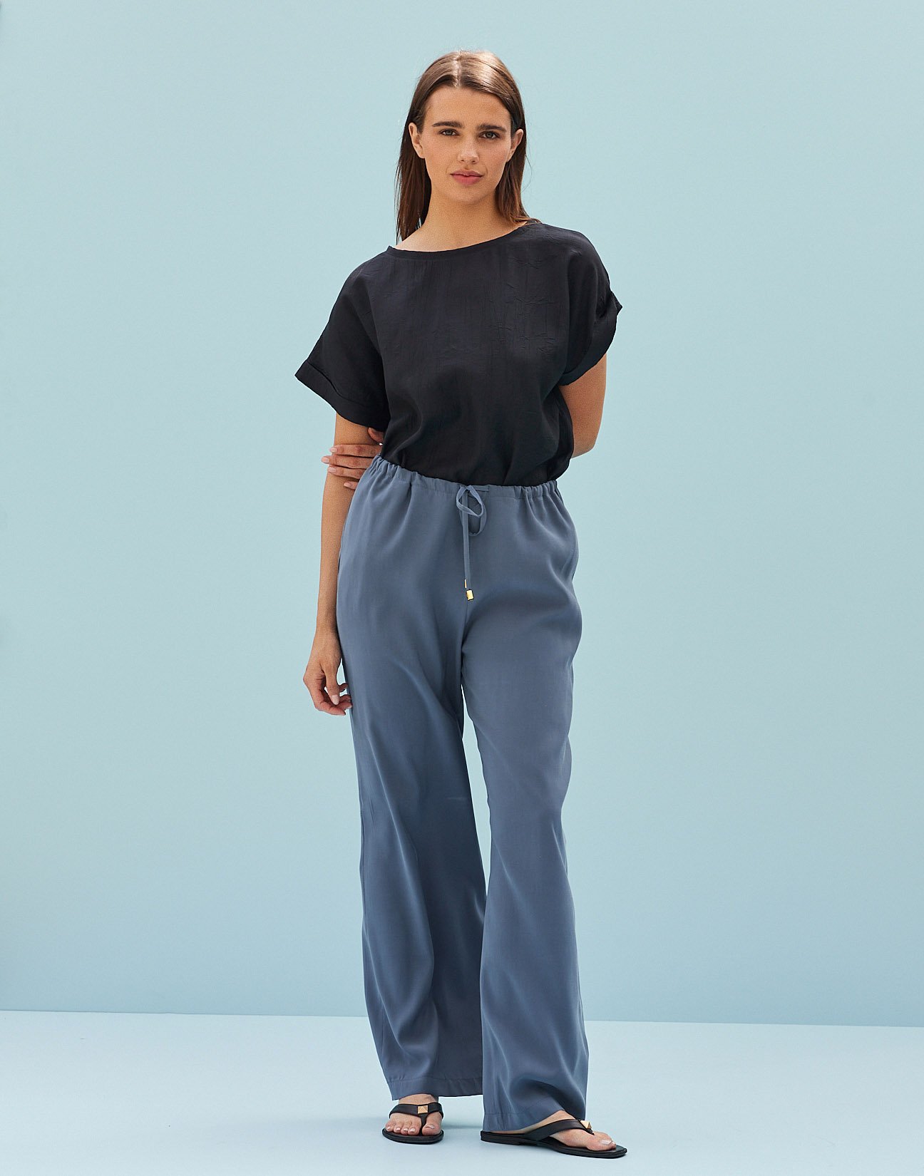 Gathered trousers