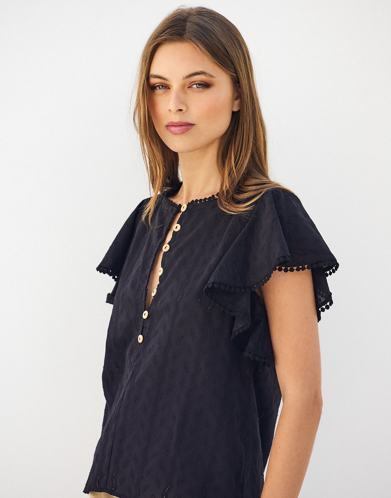 Ruffled embroidery blouse