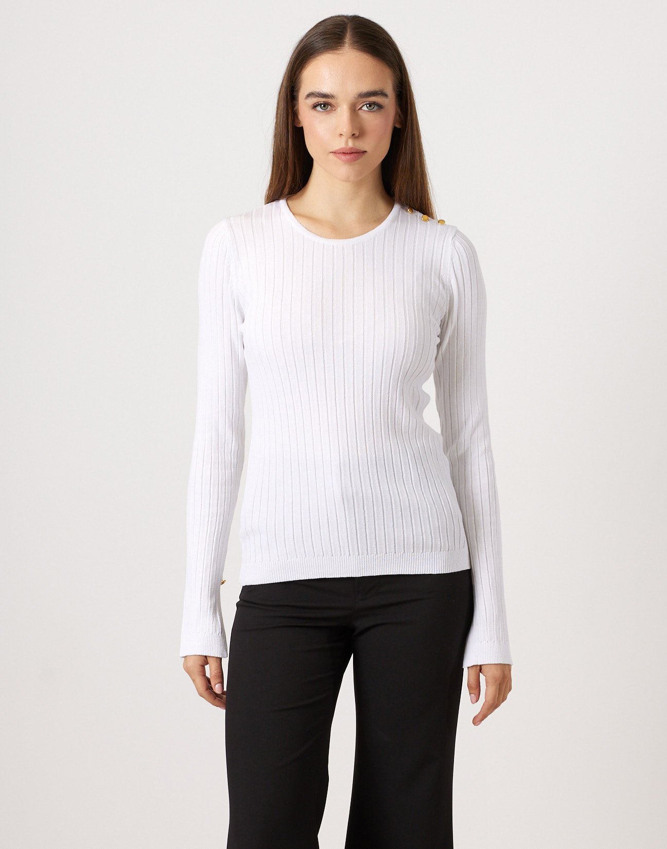 Knit blouse with buttons