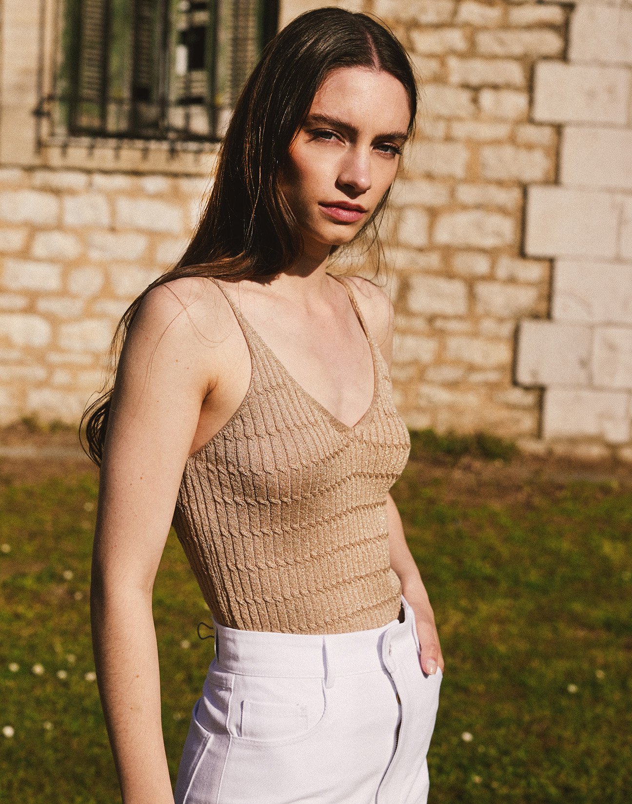 Metallic tread top