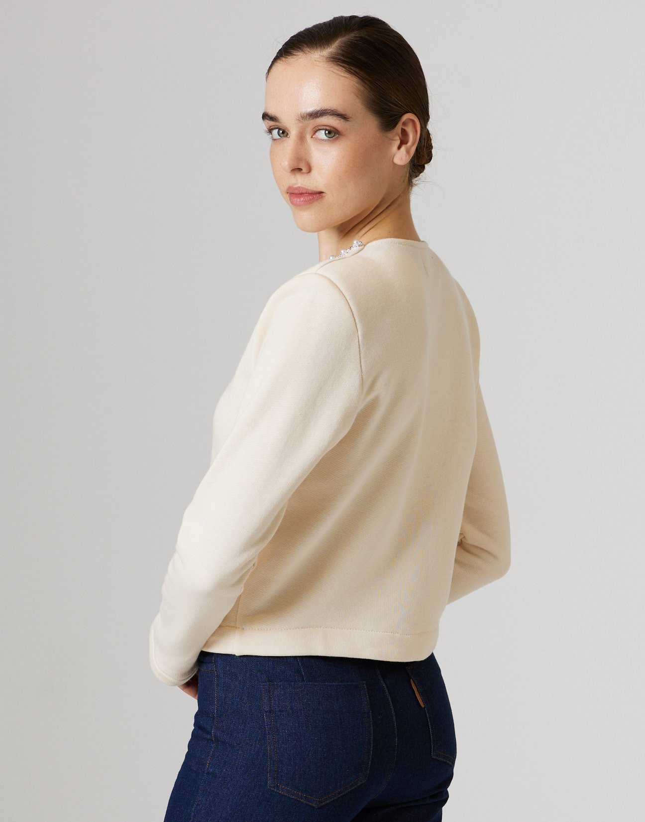 Sweatshirt cardigan with rhinestone