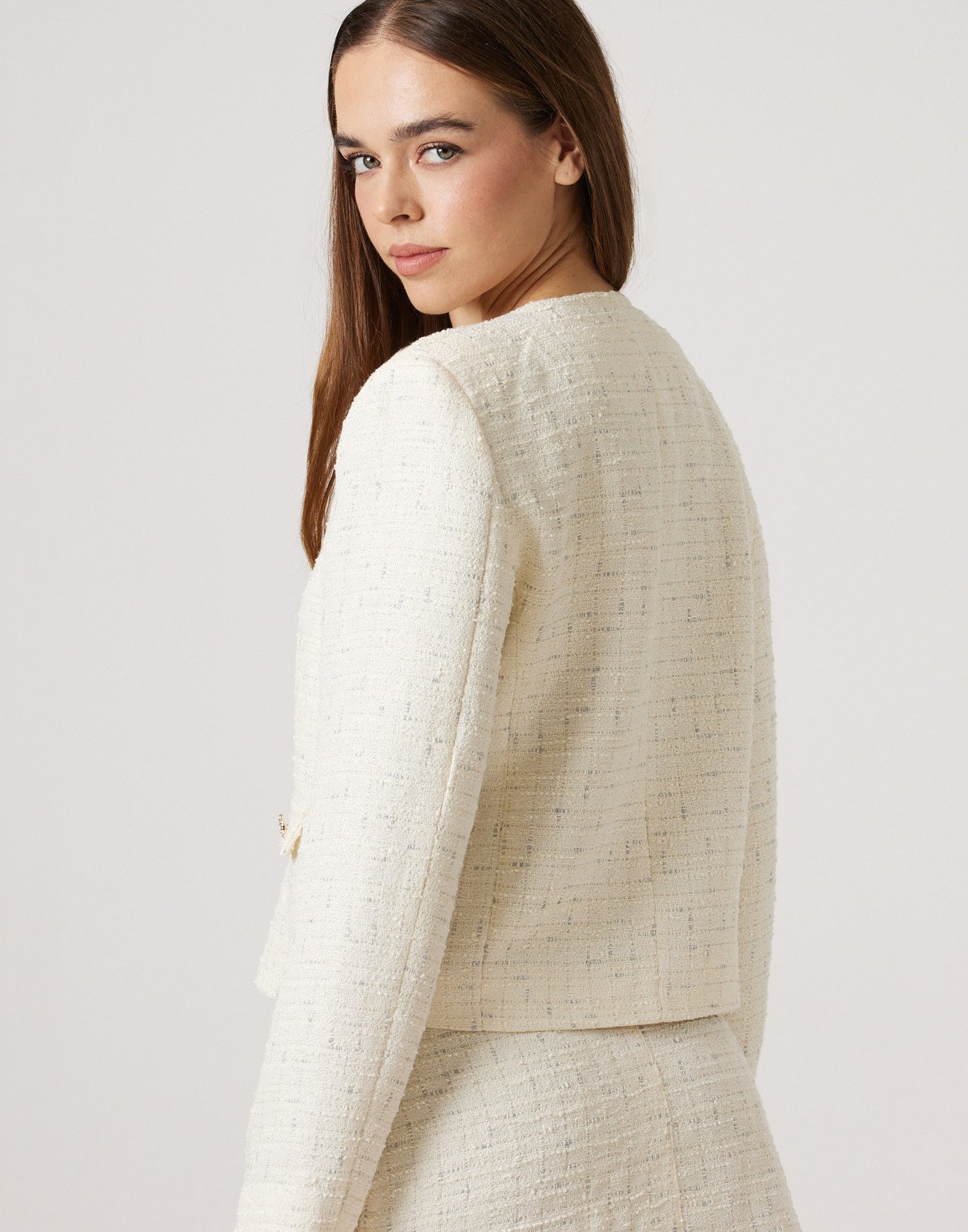 Short tweed blazer