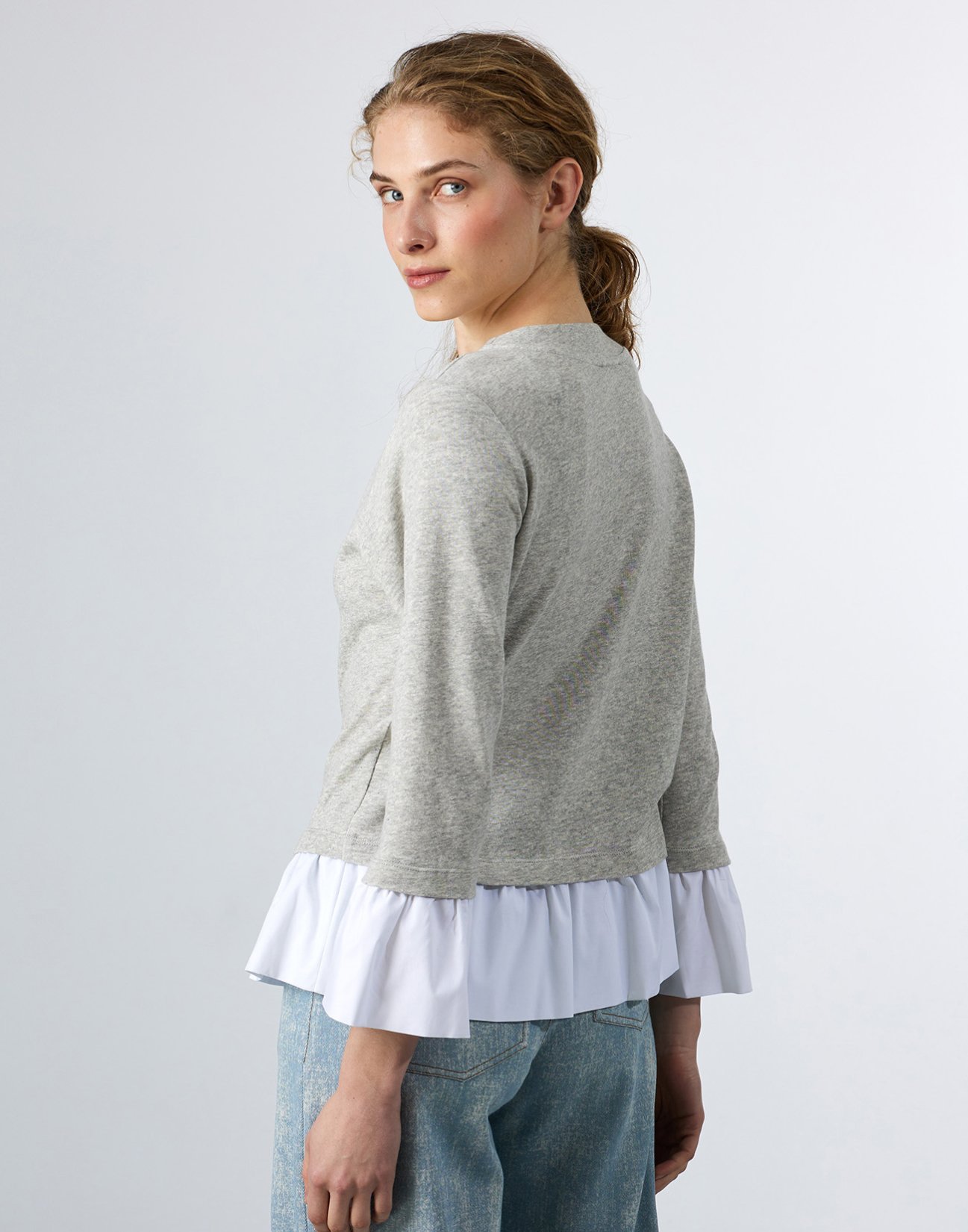 Sweatshirt cardigan with ruffles