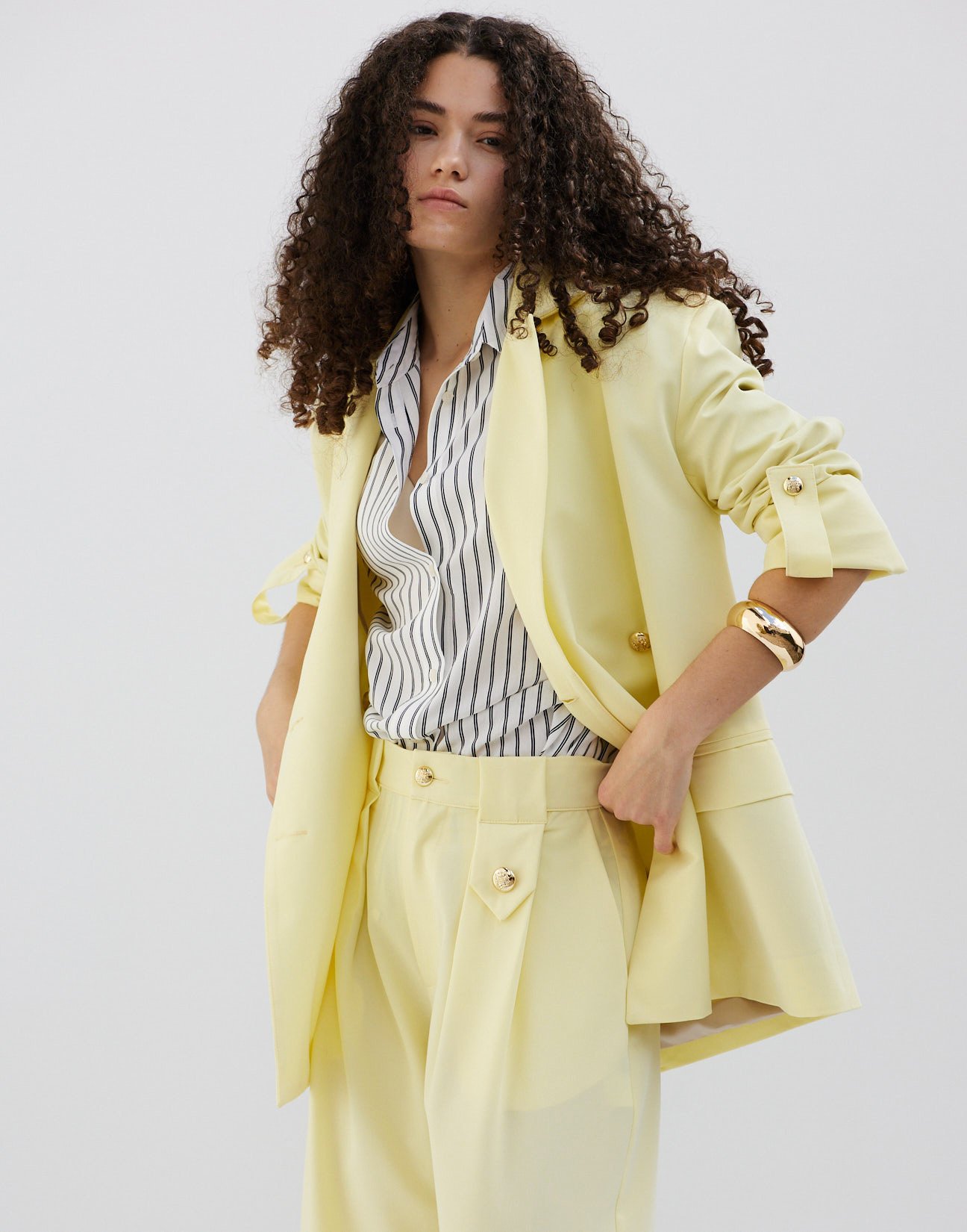 Blazer with turn up sleeves