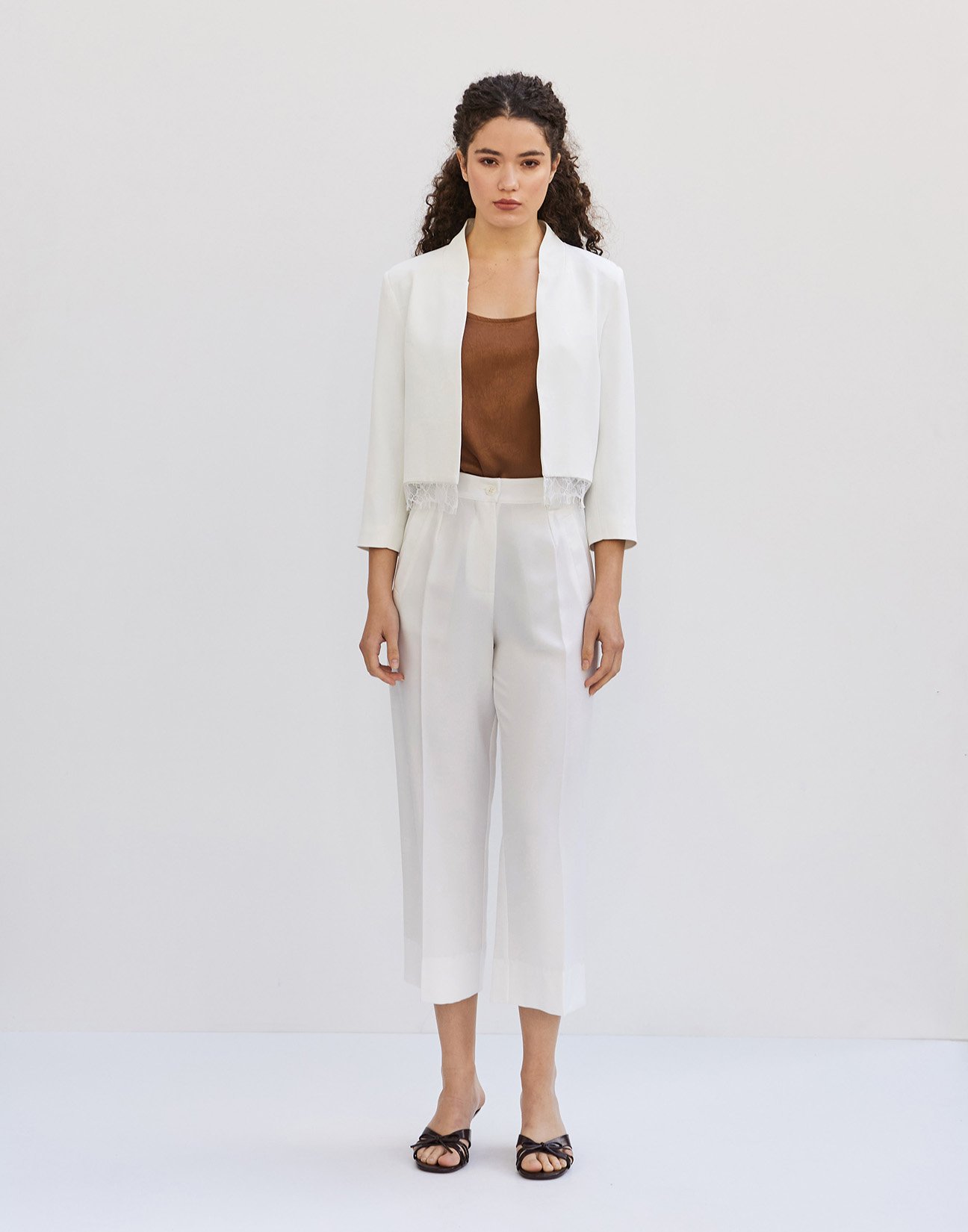 Crop blazer with lace