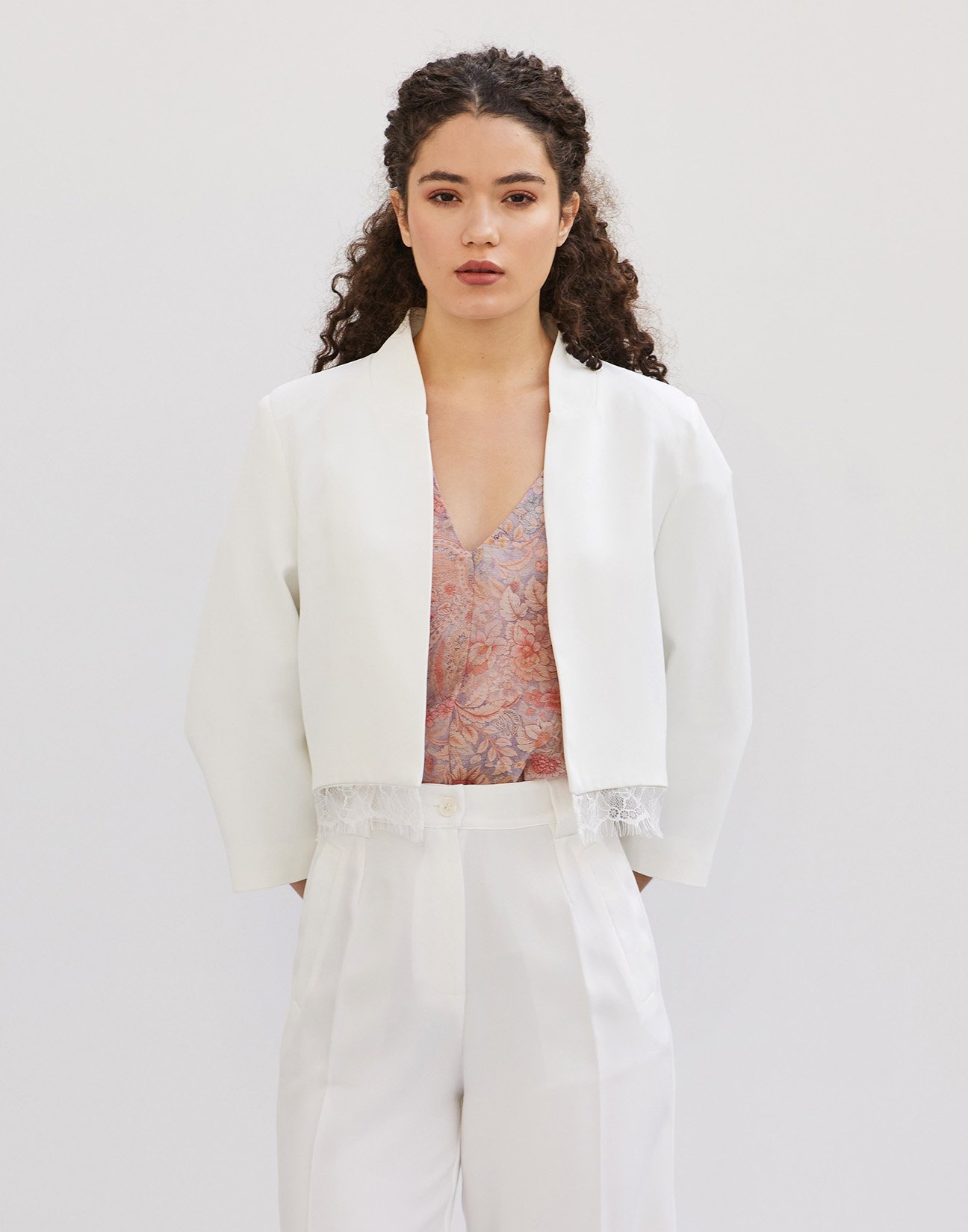 Crop blazer with lace