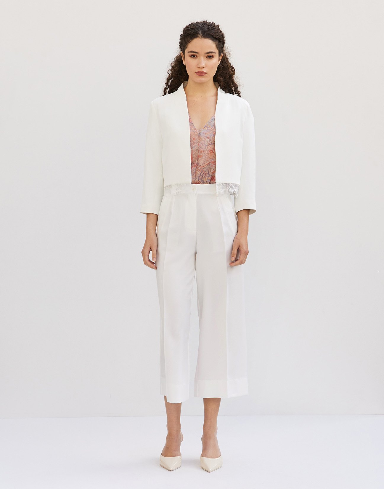 Crop blazer with lace