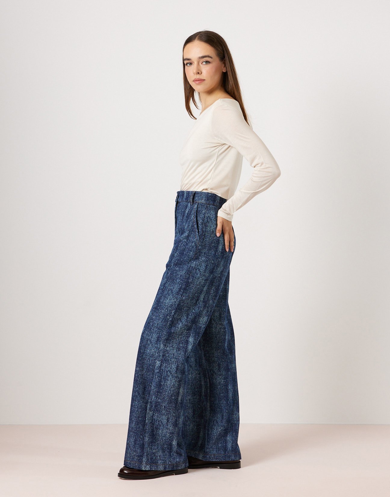 High waist jeans