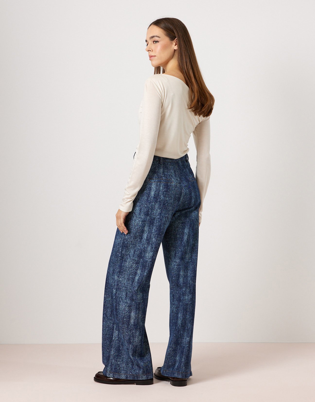 High waist jeans