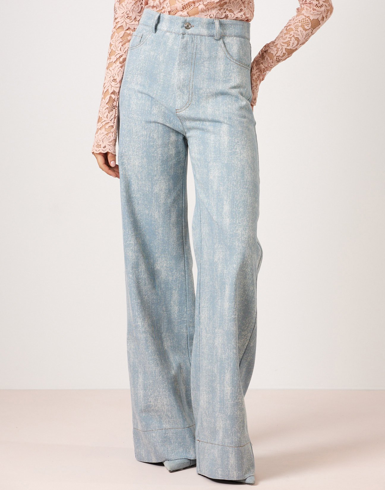 Jeans with washed effect