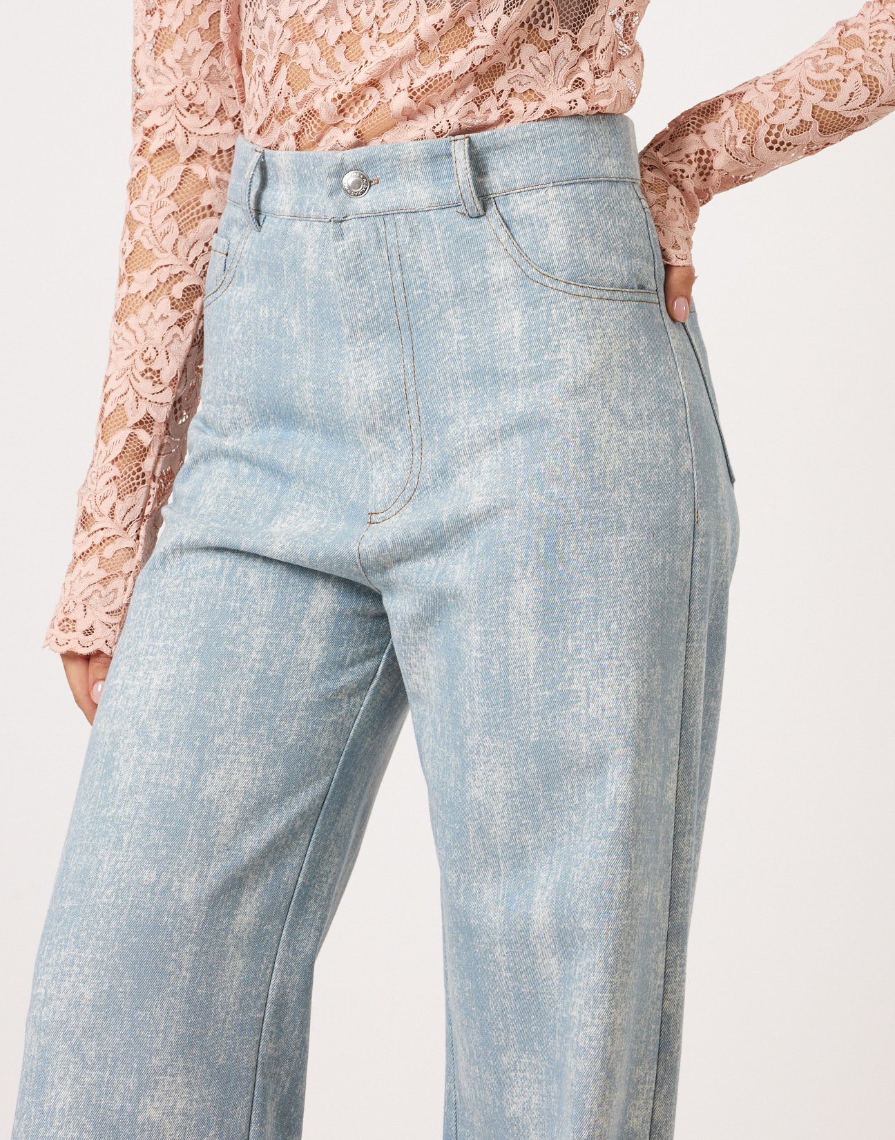 Jeans with washed effect