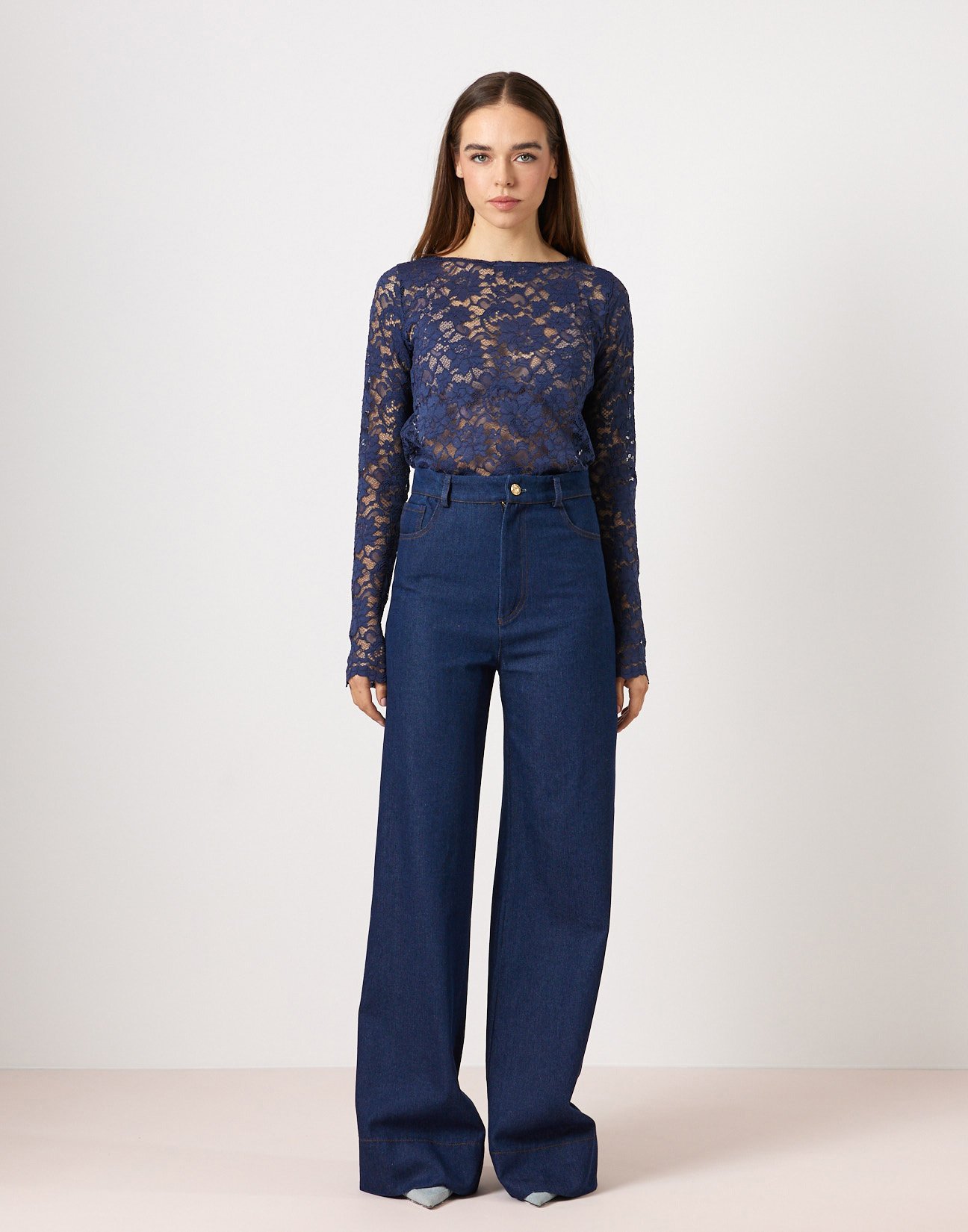 High waist jeans