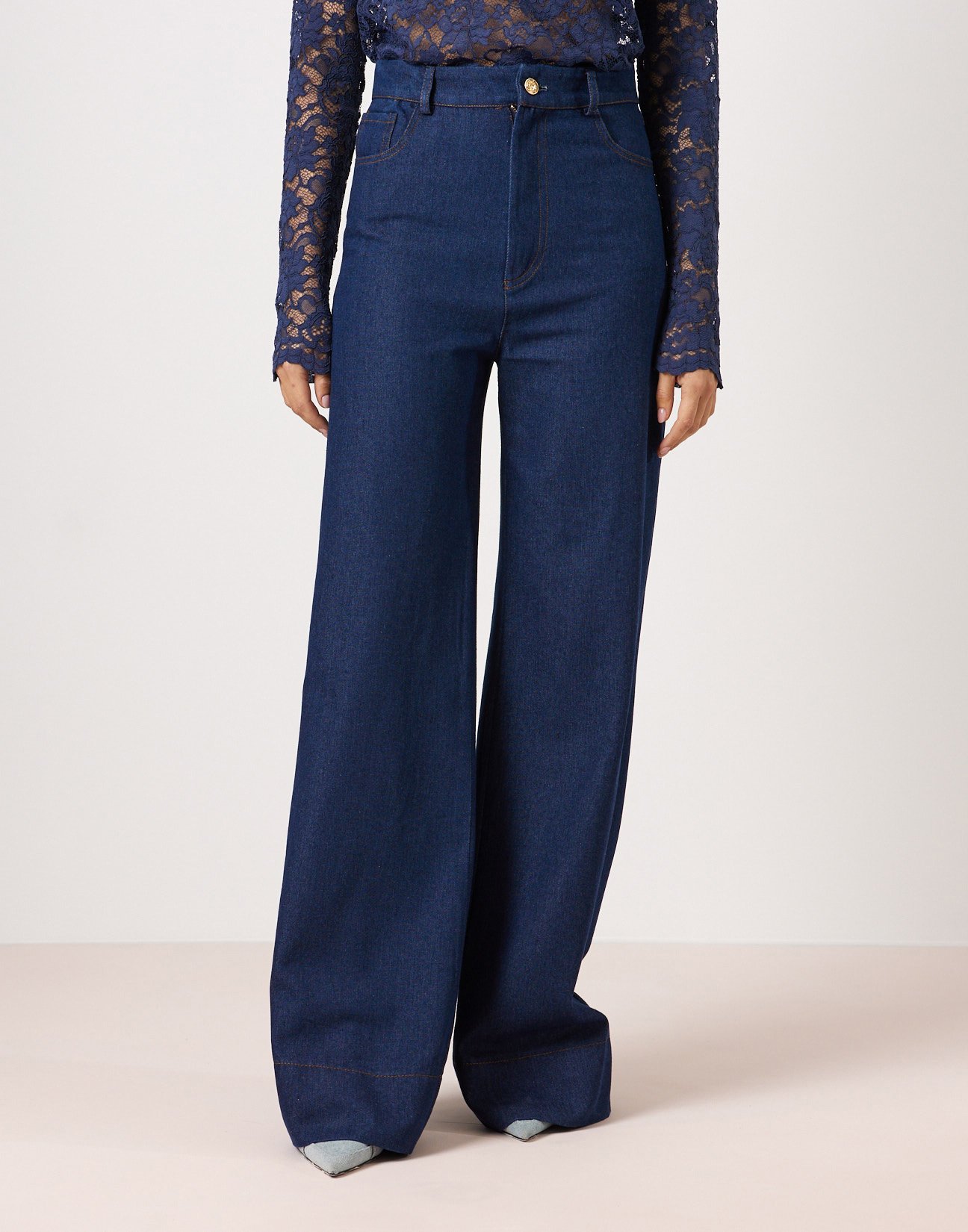 High waist jeans