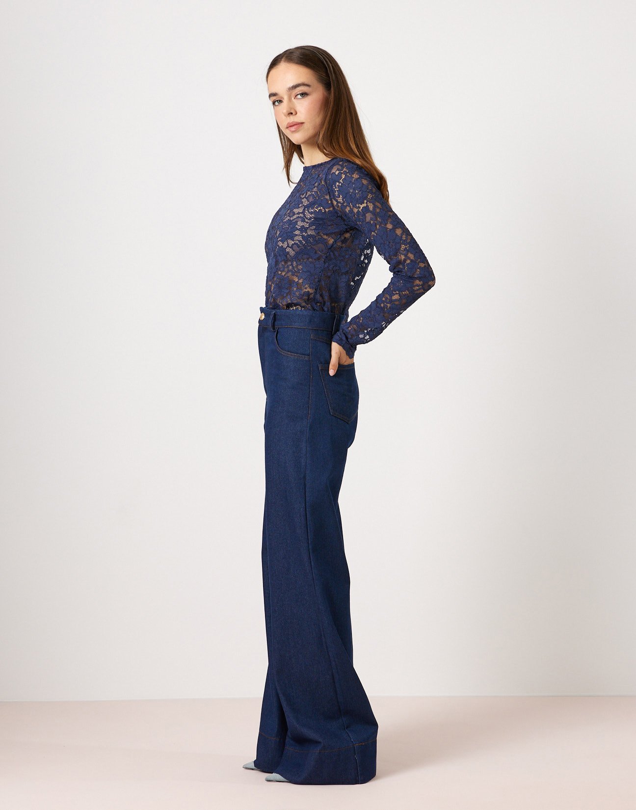 High waist jeans