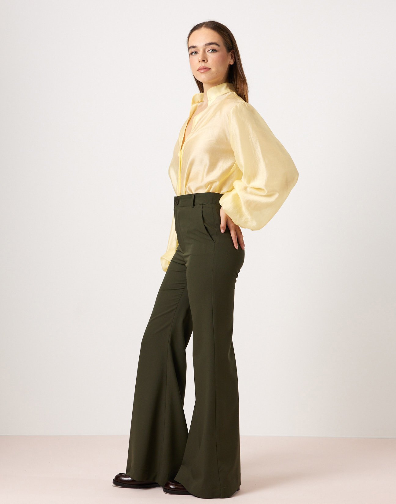 Flared high waist trousers