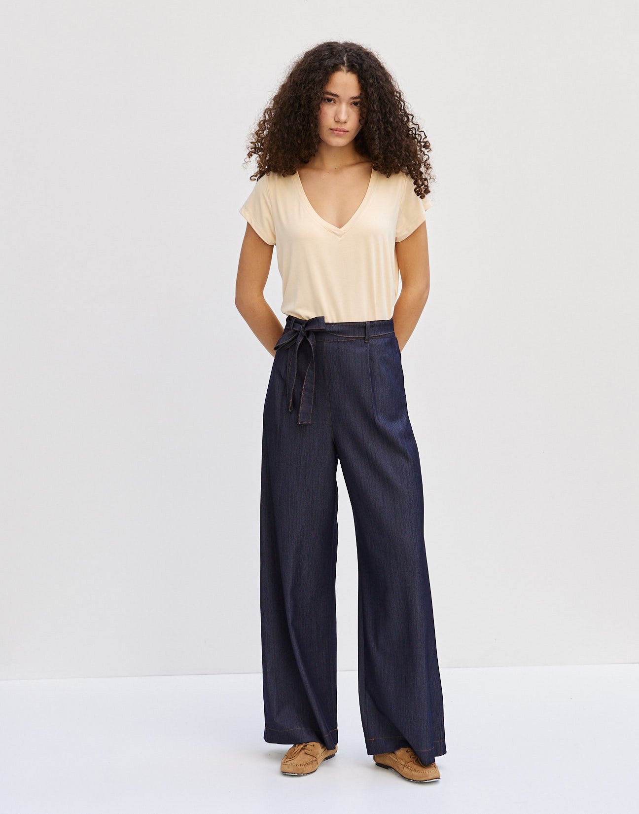 Denim trousers with belt