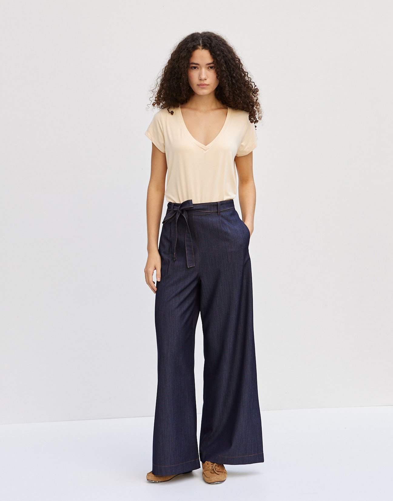Denim trousers with belt