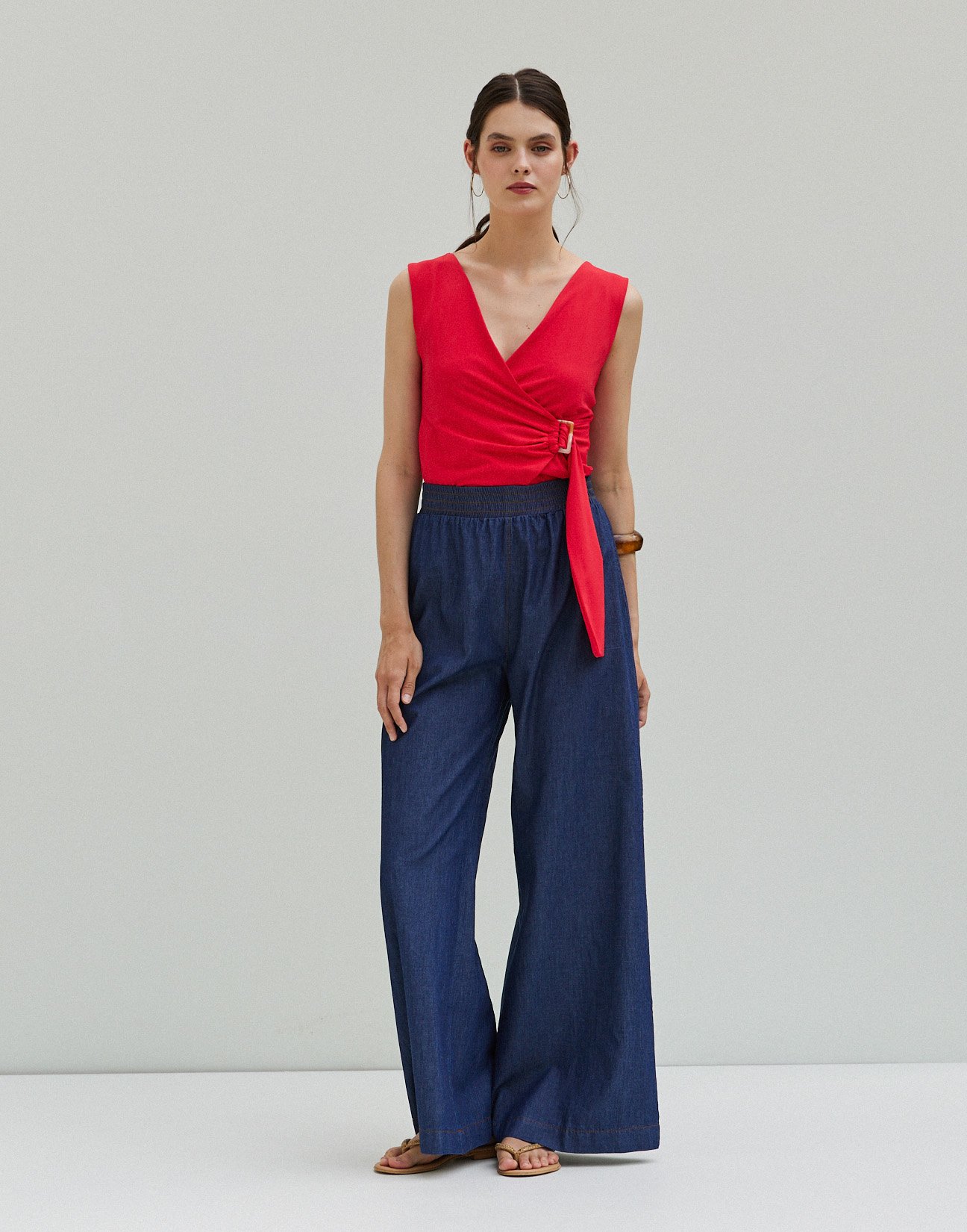Jeans trousers with elastic waist