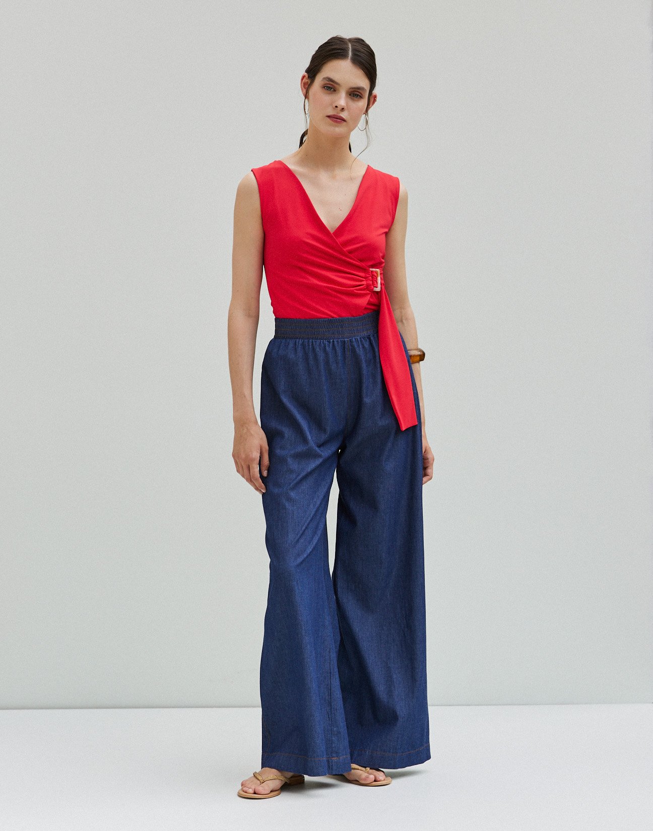 Jeans trousers with elastic waist