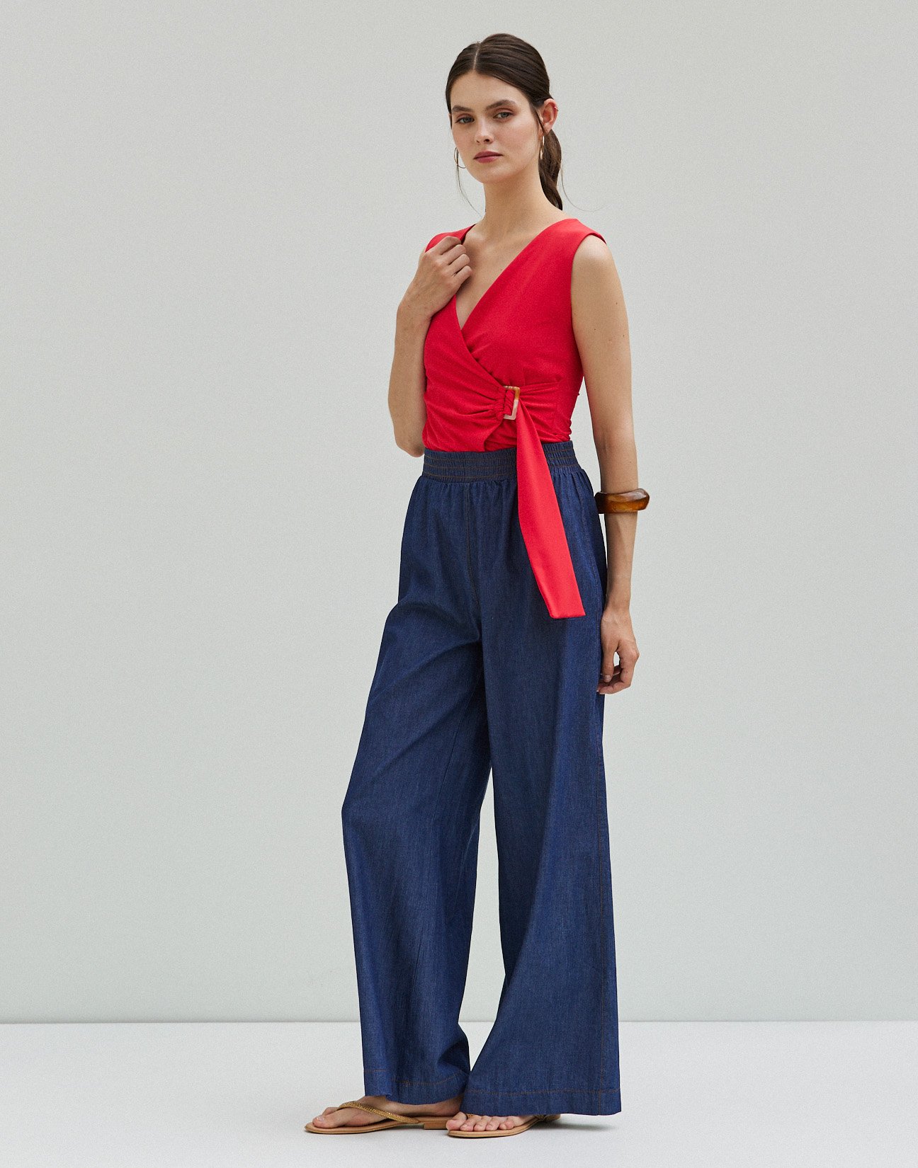 Jeans trousers with elastic waist
