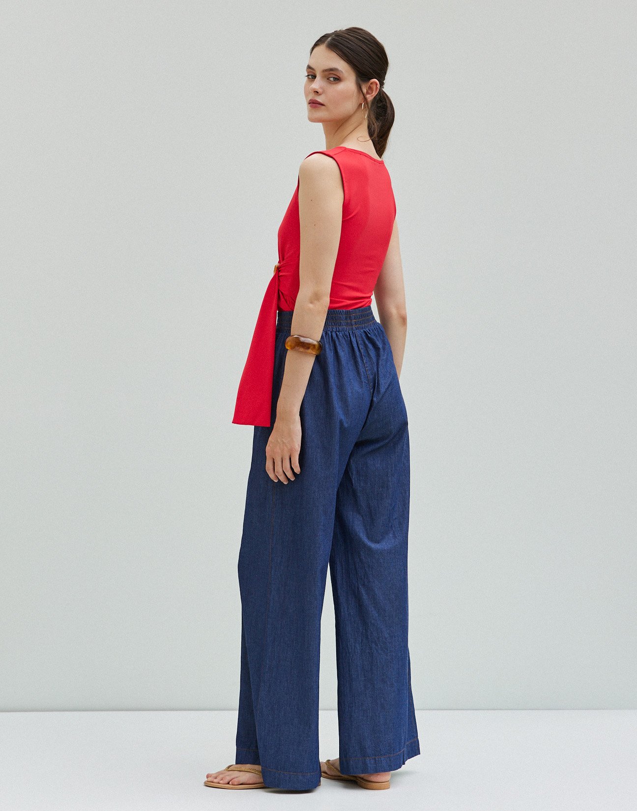 Jeans trousers with elastic waist