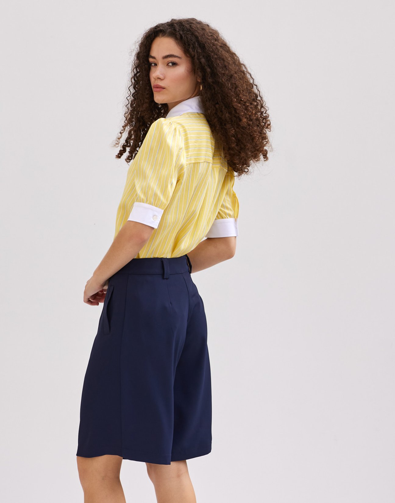  Long bermouda shorts with pockets