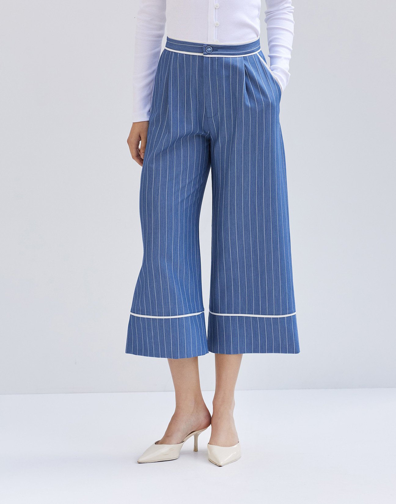 Culotte with contrast piping