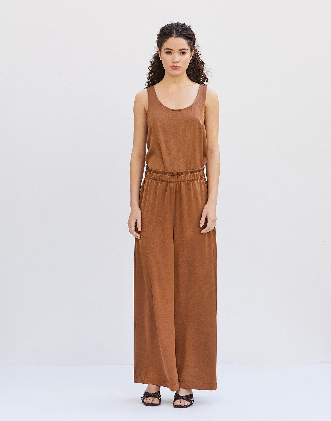 Satin trousers with elastic wasit
